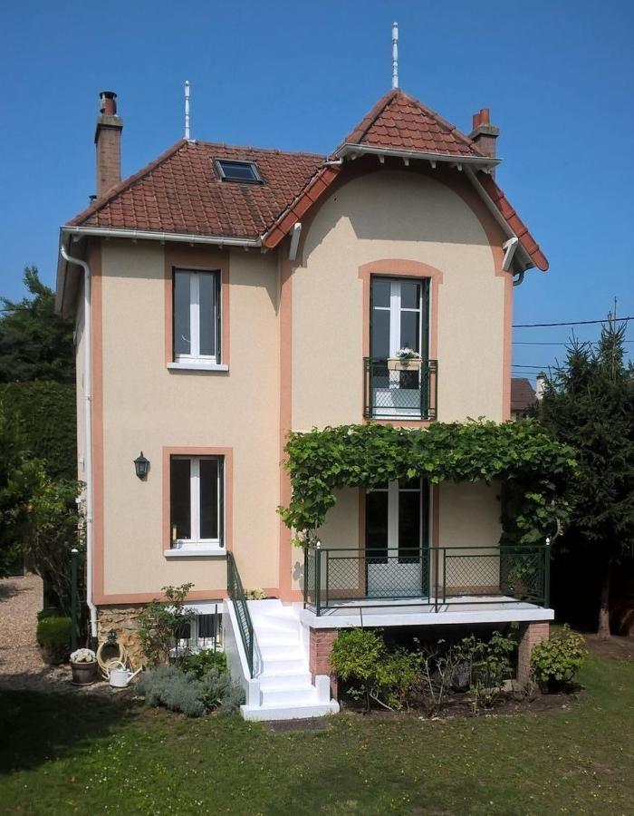 La Villa Des Chats Andresy Exterior photo